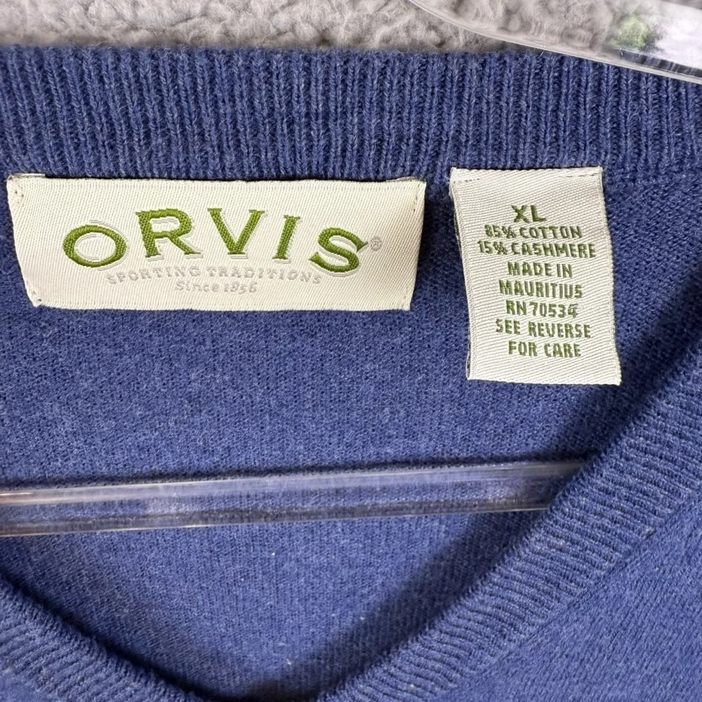 Orvis Men's Deep Blue V-Neck Sweater cotton cashmere blend